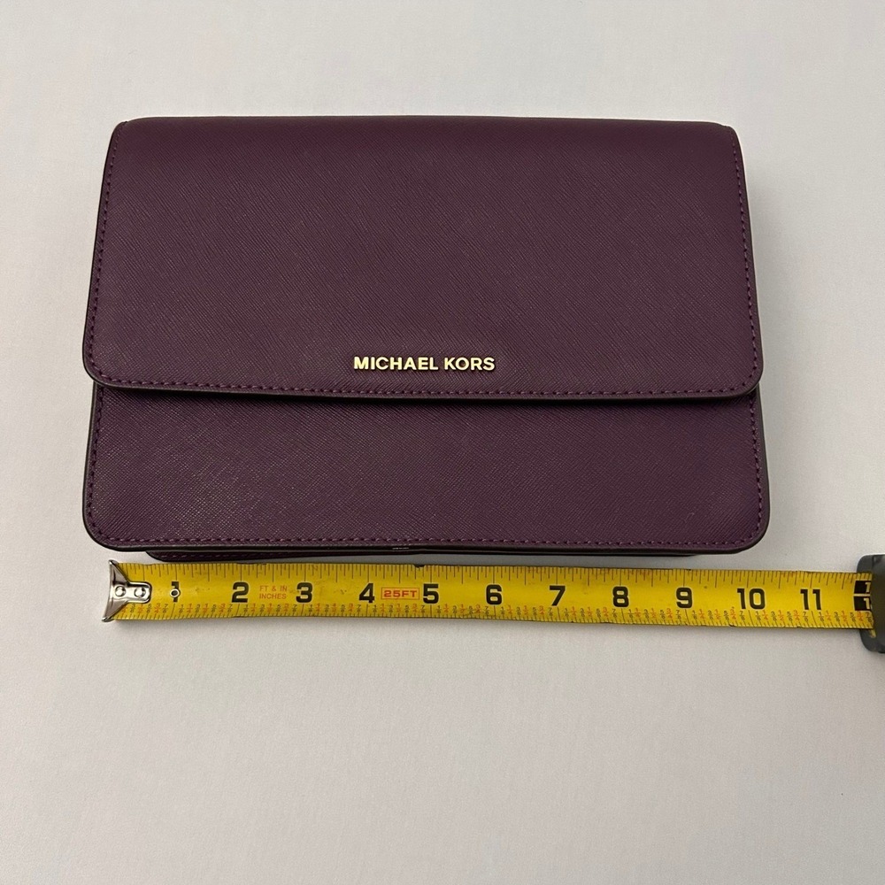 Michael Kors Purse Daniela Saffiano Leather Crossbody Bag Plum Gold Hardware - Picture 10 of 12